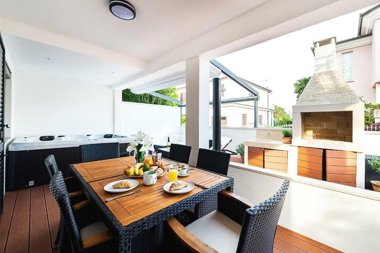 80m² 3 spavaća soba, 1 privatna kupaonica Apartman u Novigrad 0*, Novigrad (Istria)